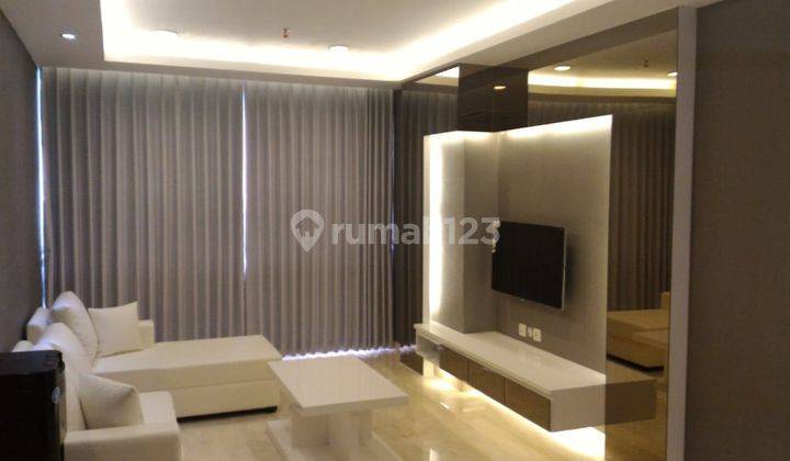 ruang tamu disewakan apartemen the grove the