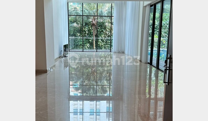 For Sale / Rent Pakubuwono House Apartment South Jakarta – Good Unit Semi Furnished, Best Price