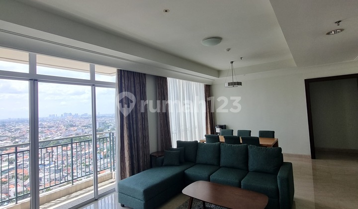 Good Unit Apartment 3 BR Pakubuwono View Bagus 