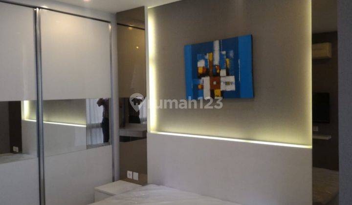kamar tidur disewakan apartemen the grove the