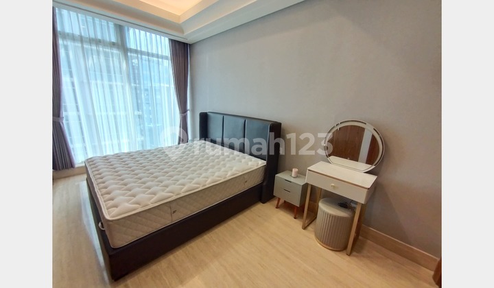 Good Unit For Sale / Rent South Hills Apartment in Kuningan, South Jakarta – Best Price 1 BR / 2 BR / 3 BR Luxury Furnished 2
