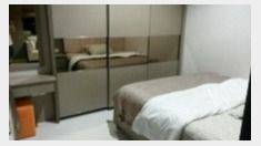 kamar tidur sewa apartemen denpasar residence kuningan