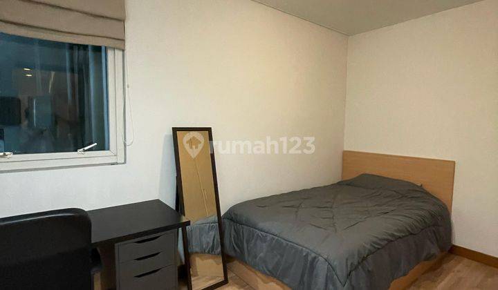 kamar tidur sewa murah apartemen setiabudi sky