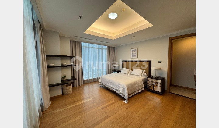 Good Unit Dijual Apartment Kempinski Residence Type - 2 BR - Fully Furnished!