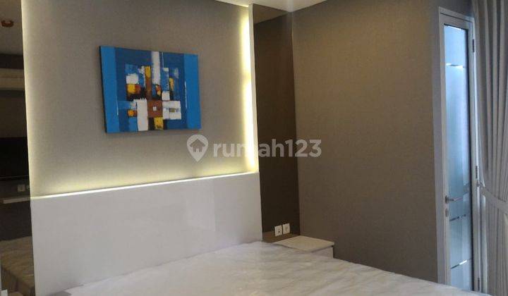 kamar tidur disewakan apartemen the grove the