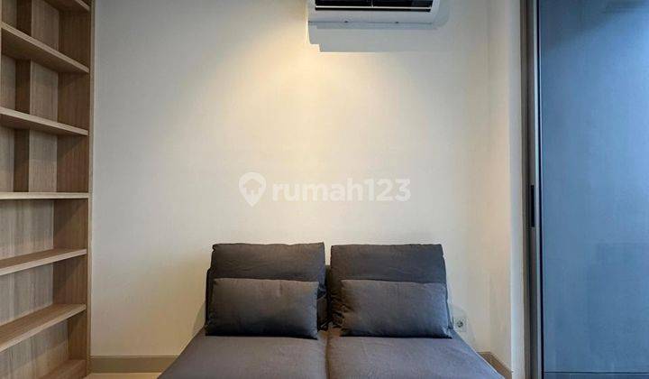 ruang keluarga disewakan good unit apartemen the