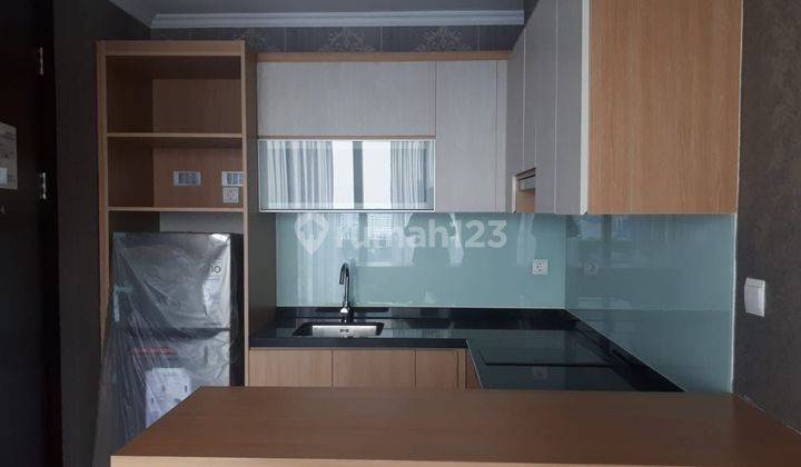 Disewakan Apartemen Menteng Park 2 BR Full Furnish Bagus  2