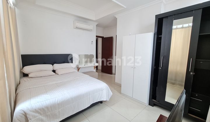 Best Price! Disewakan Apartment 2 BR Denpasar Residences Furnished 1