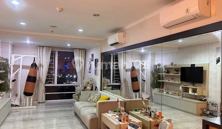 Best Price! For Sale Unit at FX Residence Jakarta Selatan 3 BR Furnished 2