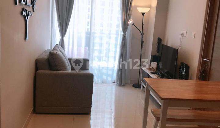 For Rent: Good Unit Apartment at Taman Anggrek Residences, 1 Bedroom Furnished, Excellent Condition.