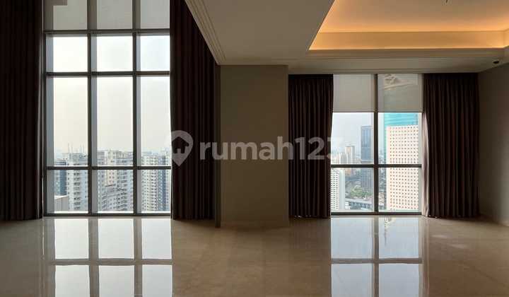 For sale Good Unit at Anandamaya Residence 4 Bedroom Semi Furnished  2