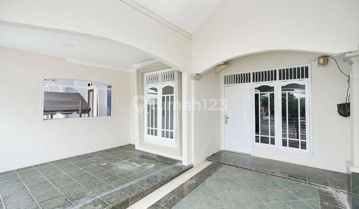 DIJUAL RUMAH CANTIK DI PERUMAHAN TAMAN BUMYAGARA, MUSTIKAJAYA, KOTA BEKASI 2