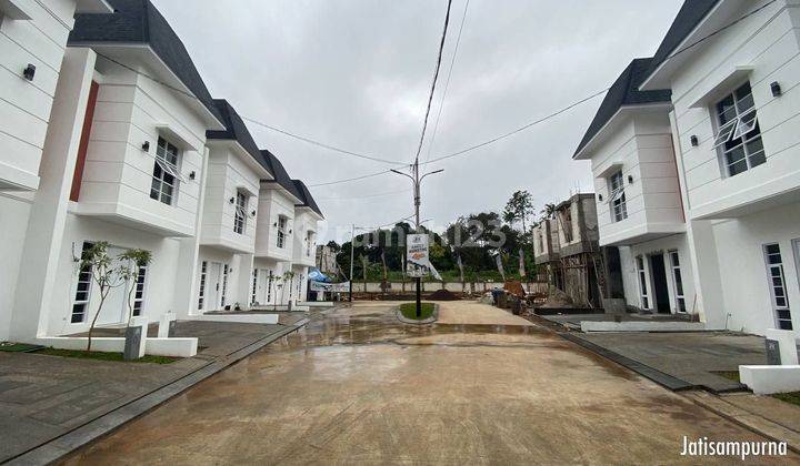 Rumah Mewah murah, bergaya American Style Modern di Jatiraden, Jatiwarna, Bekasi
 2