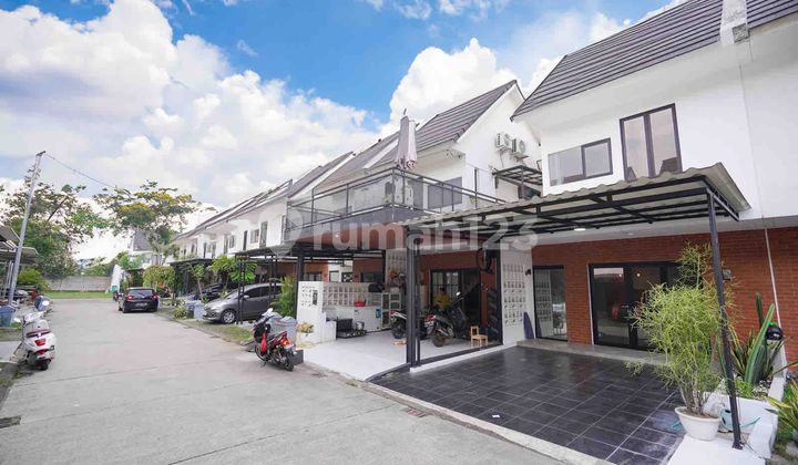 3. DIJUAL RUMAH MEWAH DI PERUMAHAN VIDA, LOKASI STRATEGIS, PADURENAN, MUSTIKAJAYA, KOTA BEKASI    2