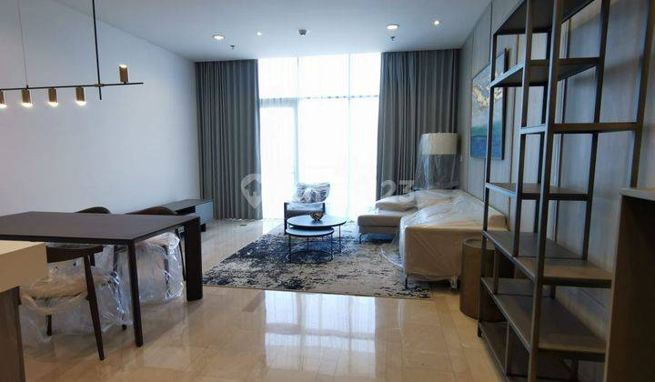 Apartement Verde Two 2 BR Bagus 2