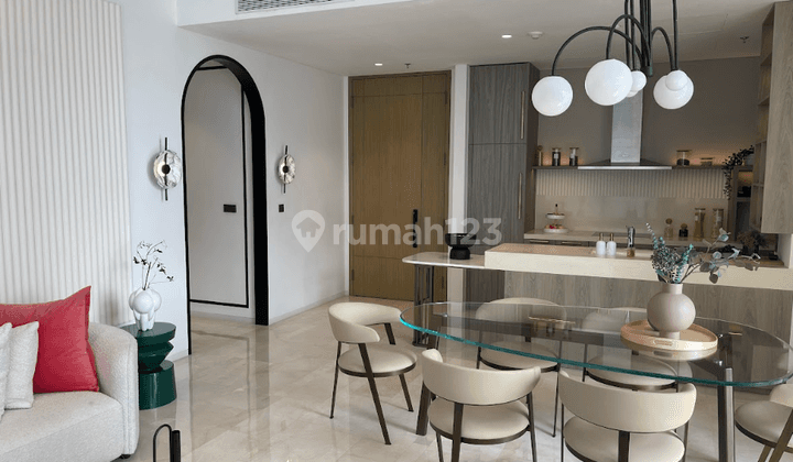 ruang makan apartement verde 2 3 br