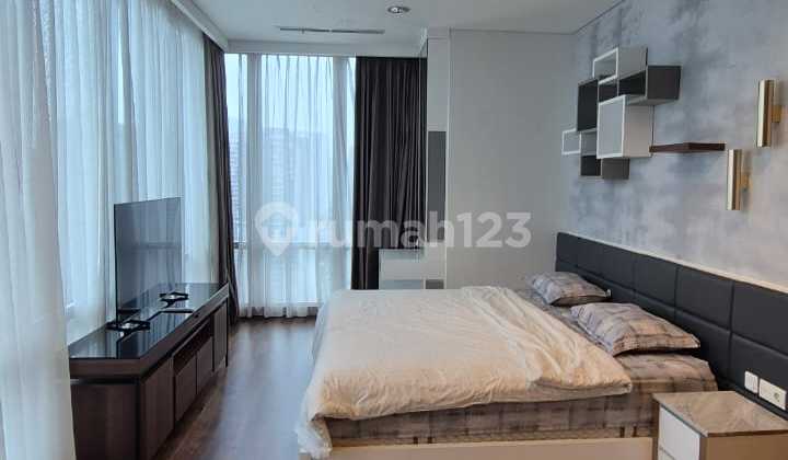 Apartemen The Elements 3br Private Lift Furnished 2
