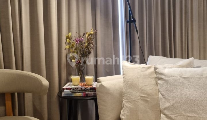 Apartemen The Residence Ciputra World 2 2 BR Furnished Bagus