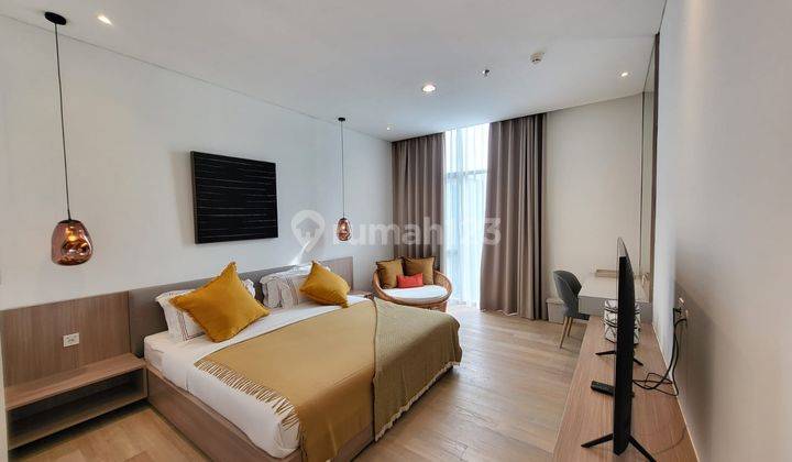 Apartement Verde Two 2 BR Bagus 2