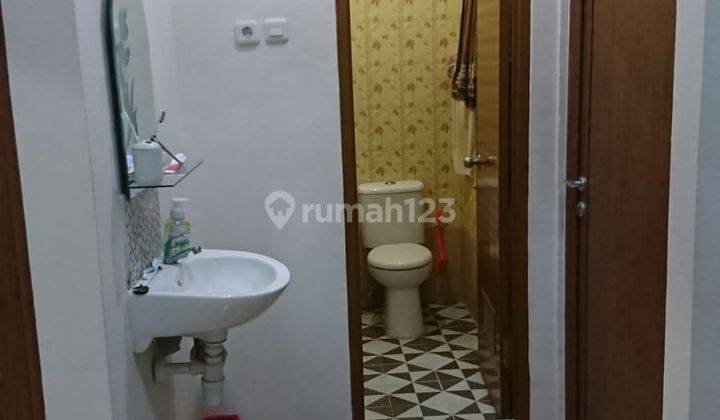 Rumah Sudah Renovasi di Cluster Italy Banjar Wijaya, Tangerang 2