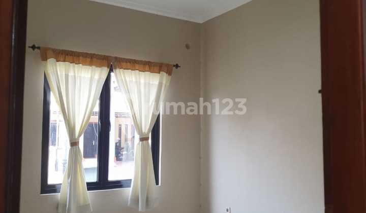 Disewakan Rumah Siap Huni Dekat Tol,rs Mayapada Disewakan Rumah Siap Huni Dekat Tol,rs Mayapada