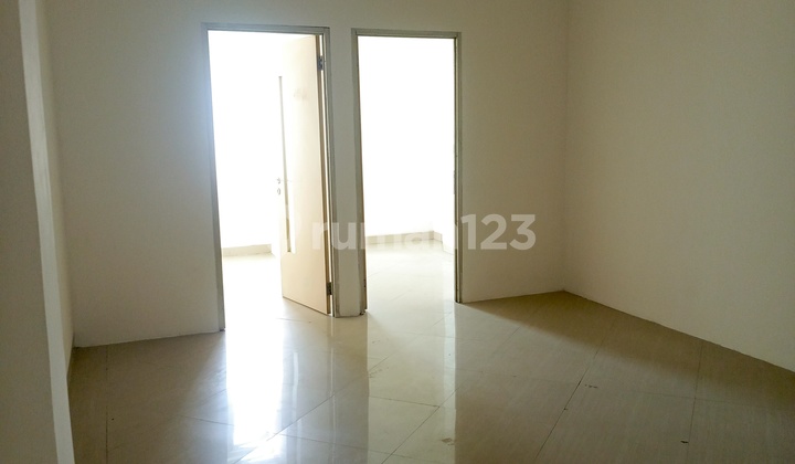 2-Story Shophouse in Buaran Duren Sawit R2187 2