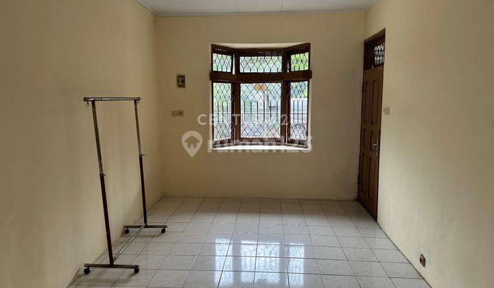 Rumah Posisi Hoek Lingkungan Nyaman Di Vila Pamulang NR0050 2