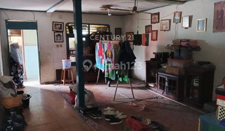 Rumah 2 Lt Dan 6 Unit Kios Lokasi Pinggir Jalan Di Tebet S8027 2