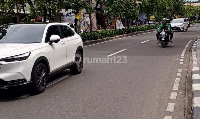 Tanah Dan Bangun Tua Di Jalan Raden Inten Raya 2