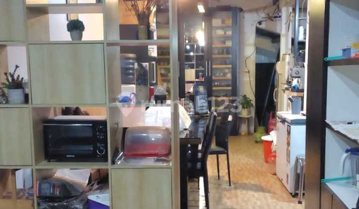 Affordable 3-Storey Shop House, 250.0 M² Area, SHM Certificate in Cimahi