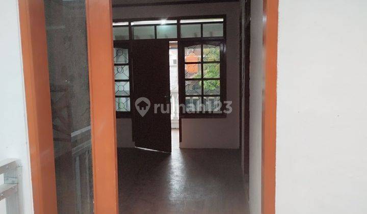 Dijual rumah full renovasi bagus di Cijerah 1