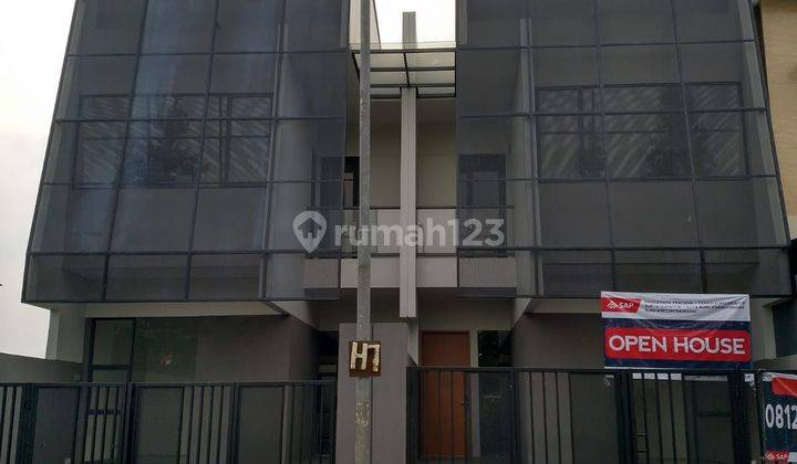 Dijual rumah on progress di Setra duta 1