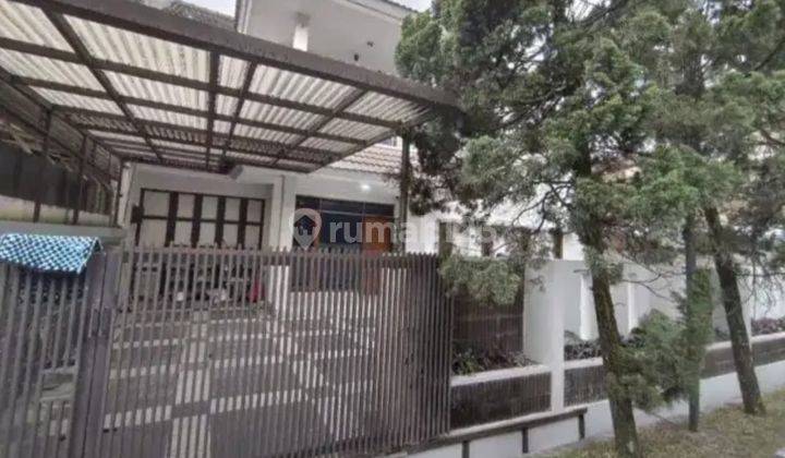 Rumah 2 Lantai Bagus SHM di Peta, Bandung 1