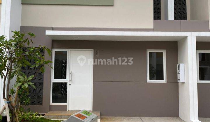 Dijual rumah di Summarecon Cluster Dayana 1