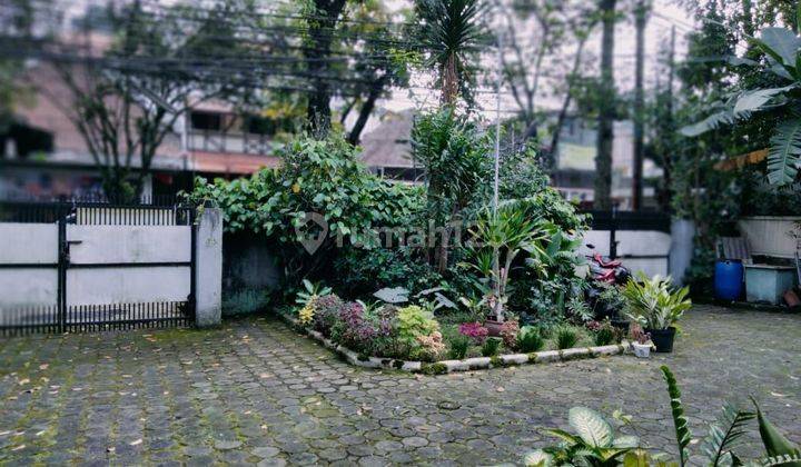 Dijual rumah klasik 2 lantai di kawasan premium sayap Dago 2