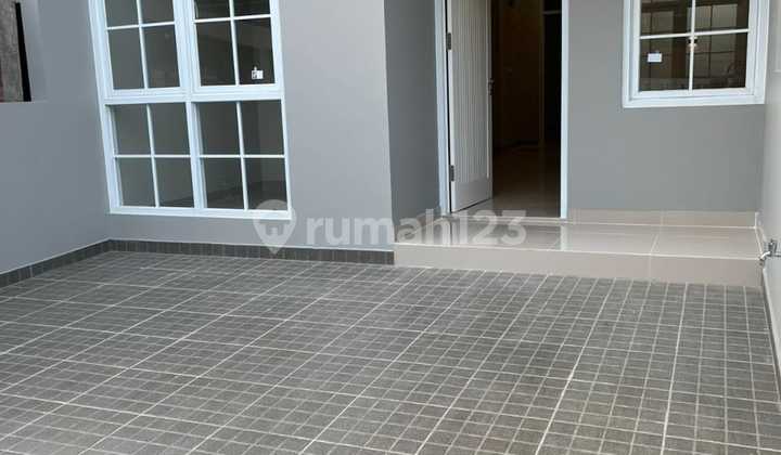 Rumah Murah 2 Lantai Baru Siap Huni SHM di Kawasan Arcamanik 1