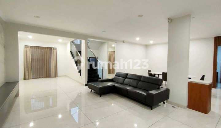 New Luxury Affordable House Semi-Furnished SHM in Batununggal 2