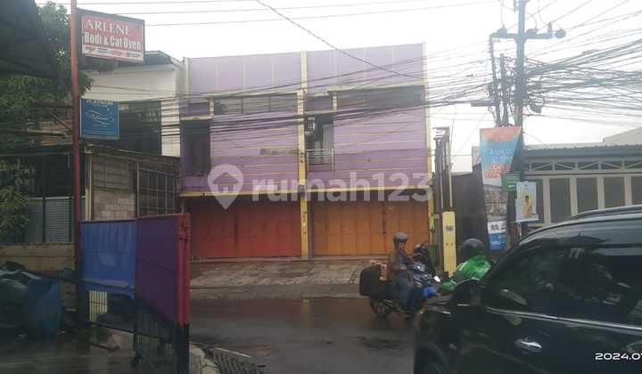 Dijual Ruko 2 Lantai 2 Unit Dan Tanah Kosong. Parakan Saat, Antapani, Bandung.