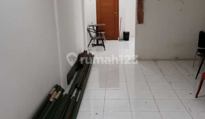 Rumah Murah 3 Lantai Bagus Shm Di Area Cipaganti 2