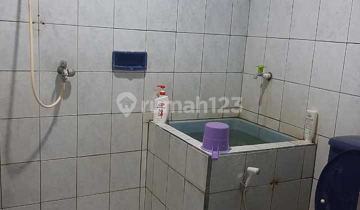 Rumah Murah 2 Lantai Siap Huni Bagus SHM di Antapani 2