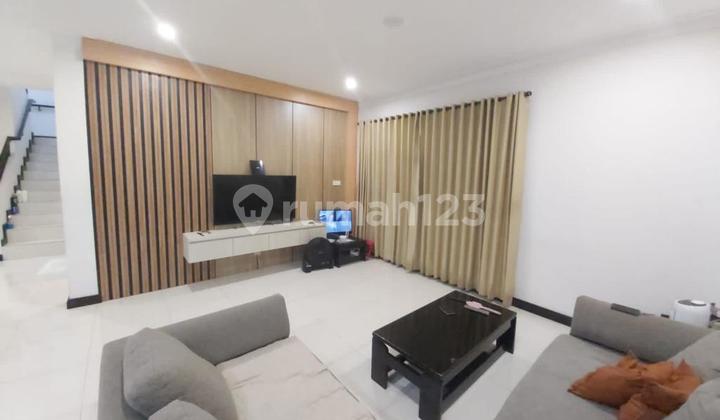 Rumah Murah 3 Lantai Minimalis Shm Di Sayap Sudirman Rumah Murah 3 Lantai Minimalis Shm Di Sayap Sudirman