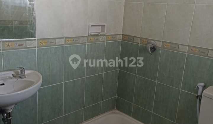 Cheap House In Batununggal 2