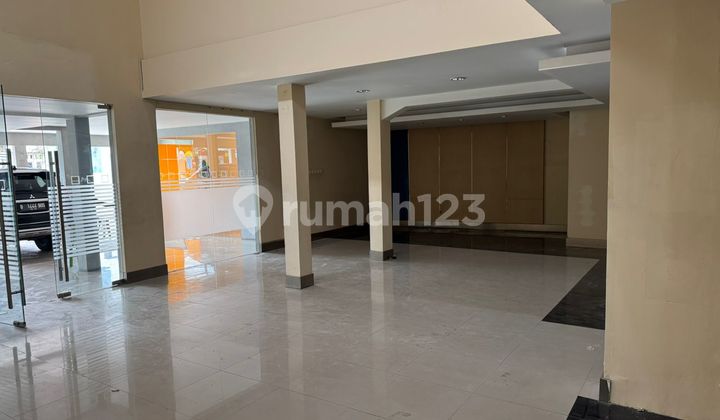 Affordable 2-Storey Office House, Good, Strategic Location Near Summarecon 2