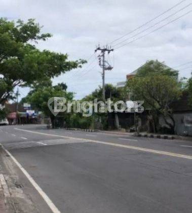 3 STOREY SHOPHOUSE SUITABLE FOR BUSINESS, OFFICE STRATEGIC LOCATION ON MAHENDRADATA ROAD, WEST DENPASAR 2