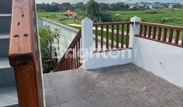 Villa 2 Lantai Dengan Pool Pemandangan Sawah Uma Dwi Canggu 2