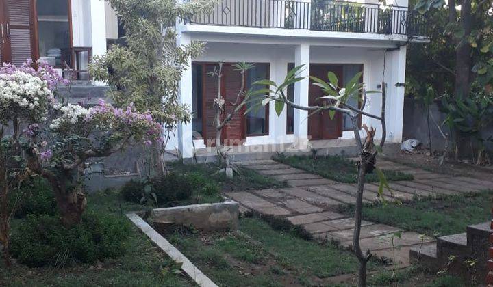Rumah Semi Villa Bonus Tanah Lokasi Strategis Temukus Lovina 1