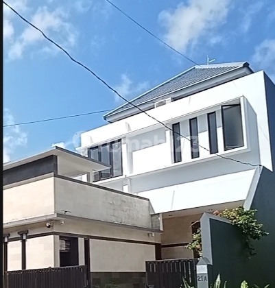Rumah Semi Villa Semi Furnised Di Jl. Dewi Saraswati Seminyak 1