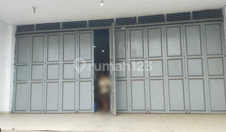 For Rent: Adjacent Shophouses in Legok