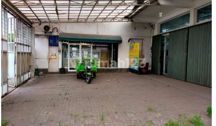 For rent: Land and building in Curug. For rent: Land and building in Curug.