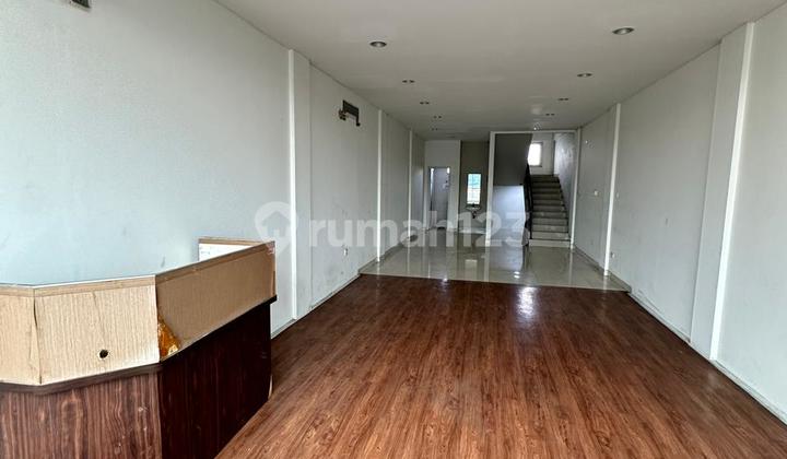 For Sale: Mohamad Tamrin Shophouse Tangerang